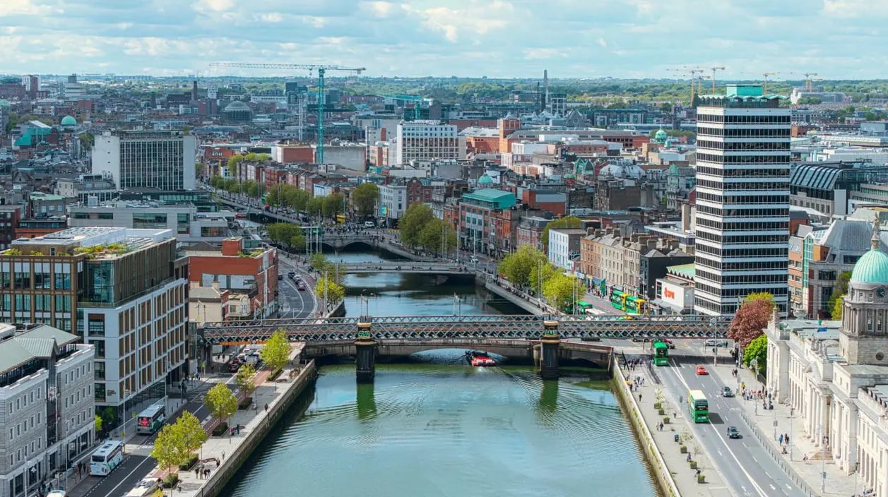 Ireland web long
