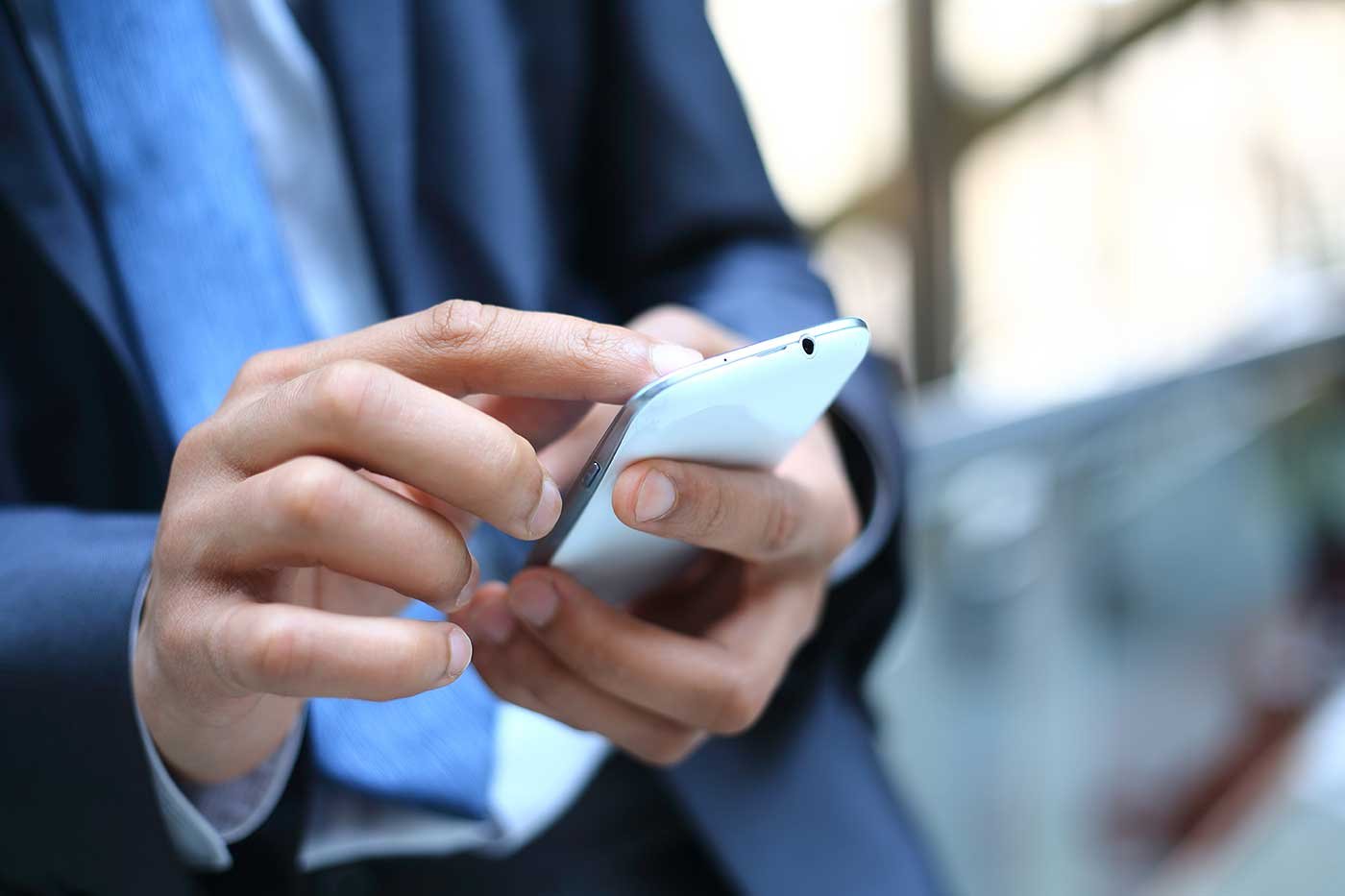 blog-phone